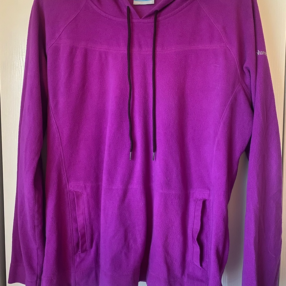 Columbia Women's Vibrant Purple Hoodie - Used good condition XL